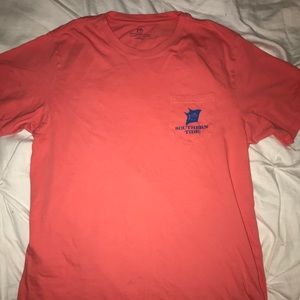 Tee w/ front pocket
